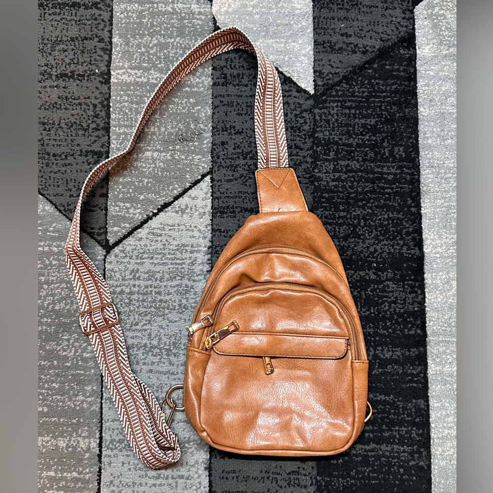 New without tags faux leather guitar strap crossbody purse